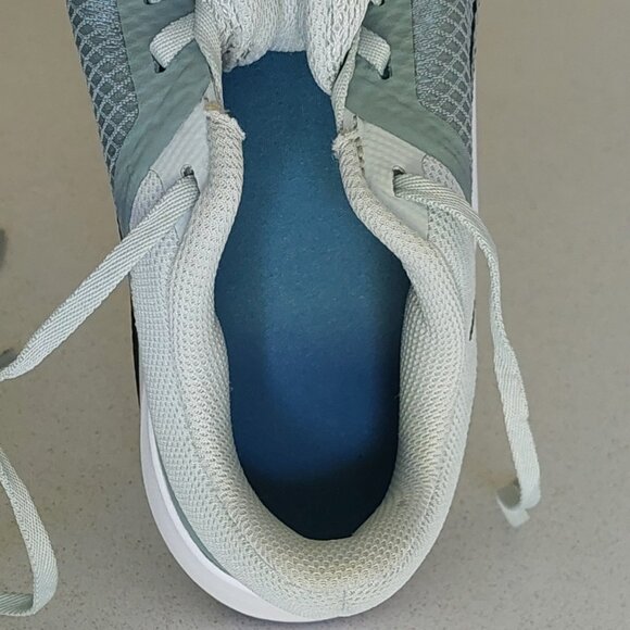 Nike Women's Mc Trainer 2 Light Silver Mica Green Size 7.5 - Picture 11 of 14